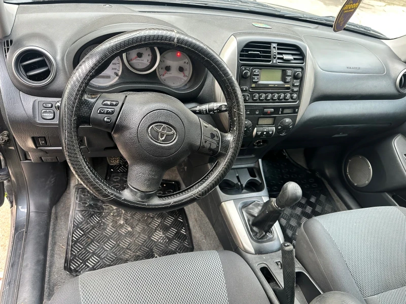 Toyota Rav4, снимка 6 - Автомобили и джипове - 50132634