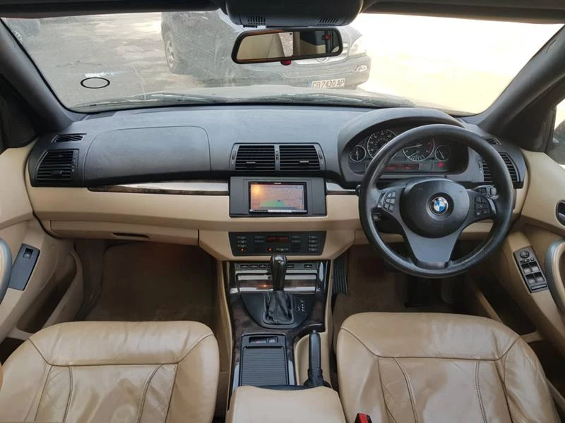 BMW X5 5бр. 4.4 Sport Paket , снимка 15 - Автомобили и джипове - 26199989