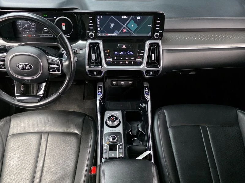 Kia Sorento Diesel 2.2 4WD| 202к.с.| ВКЛ.ТЕХНОТЕСТ, снимка 7 - Автомобили и джипове - 55688965