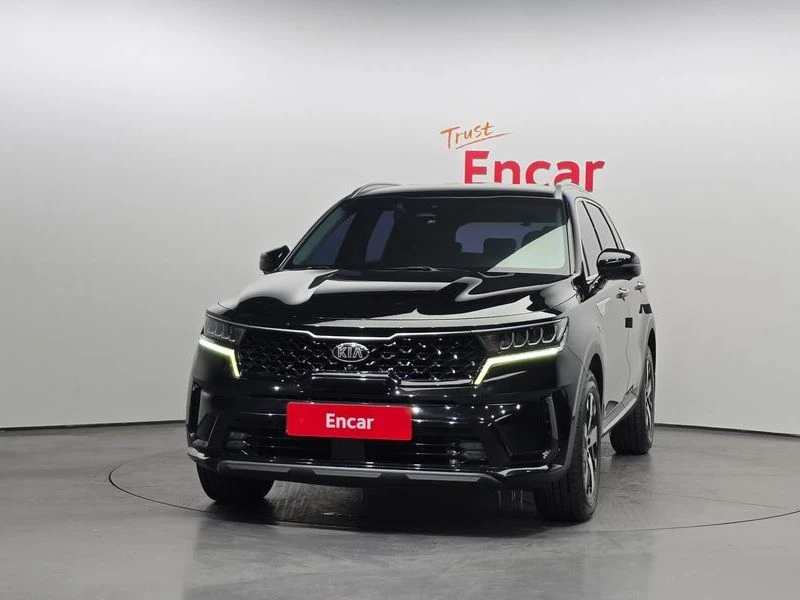 Kia Sorento Diesel 2.2 4WD| 202к.с.| ВКЛ.ТЕХНОТЕСТ, снимка 3 - Автомобили и джипове - 55688965