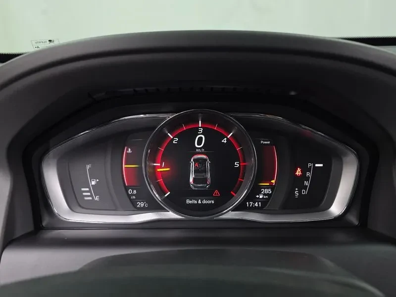 Volvo XC60 D4 1St Generation, снимка 15 - Автомобили и джипове - 56225093