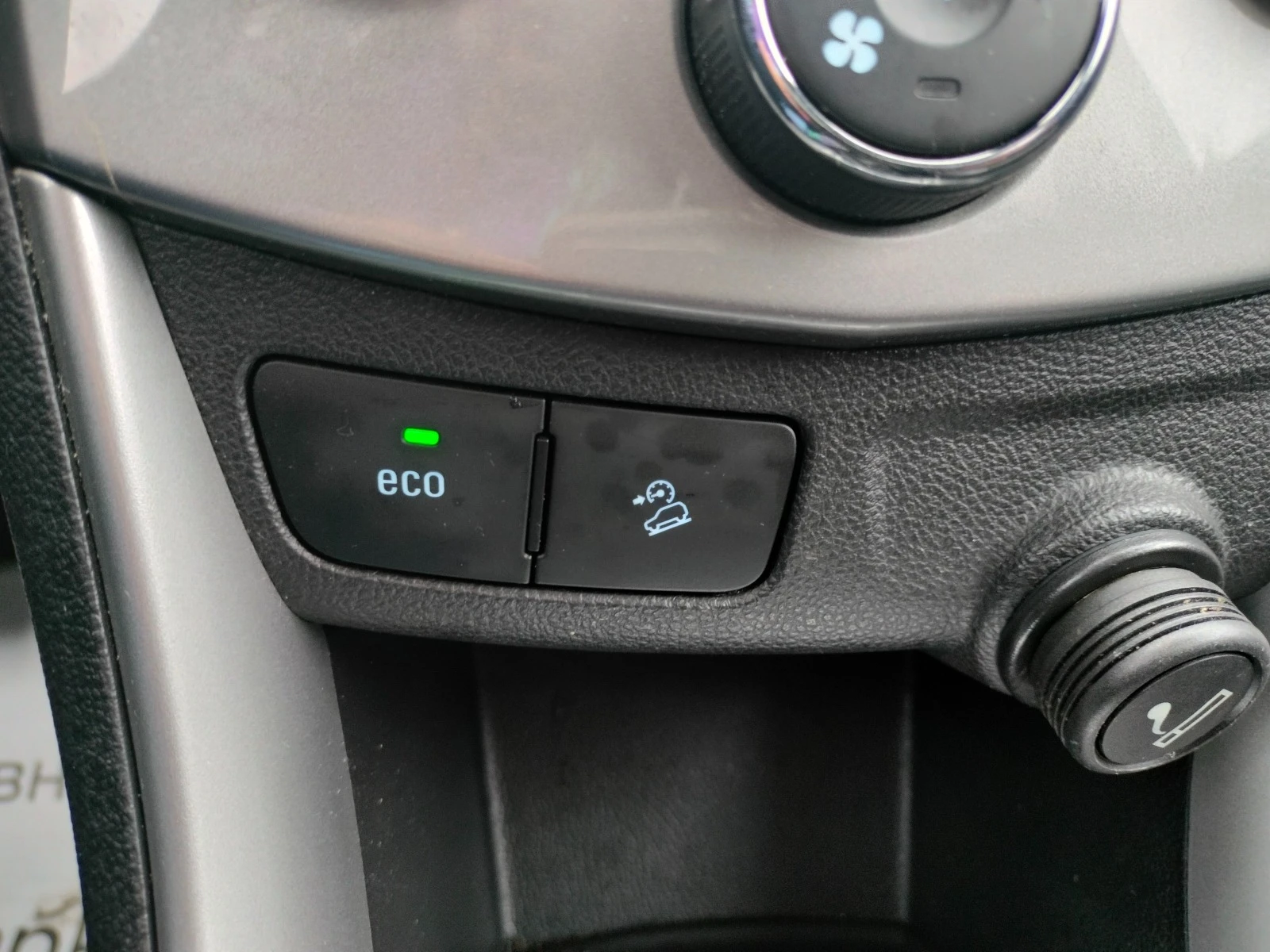 Chevrolet Trax  5 | Mobile.bg   14