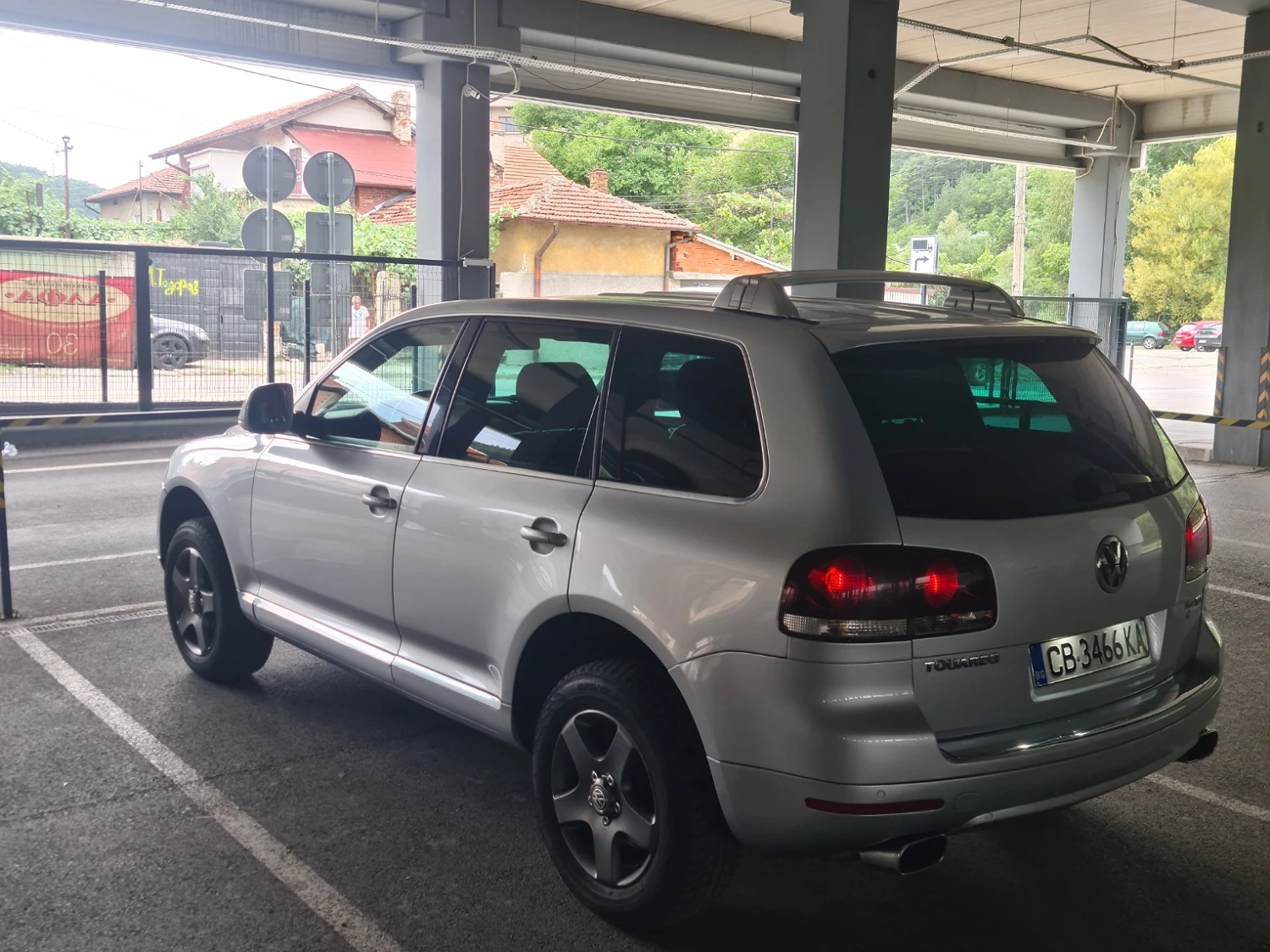 VW Touareg R5 - изображение 4