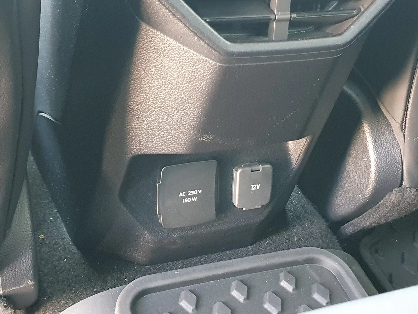 VW Amarok DC Aventura 3.0 TDI 4MOTION - изображение 10