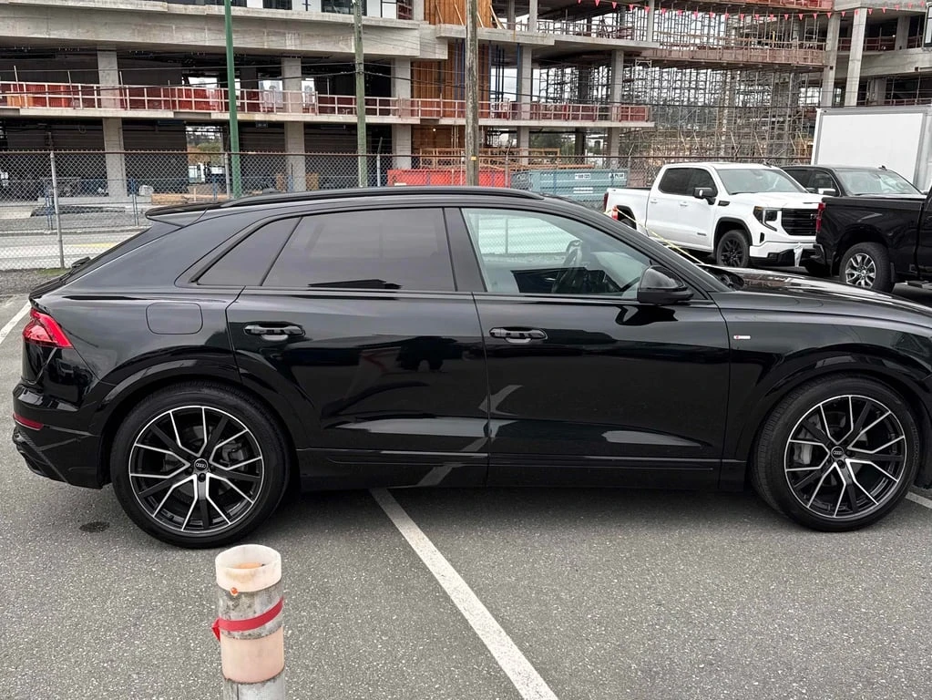 Audi Q8 * Technik * CARFAX * БЕЗ ПЪРВОНАЧАЛНА ВНОСКА - изображение 3
