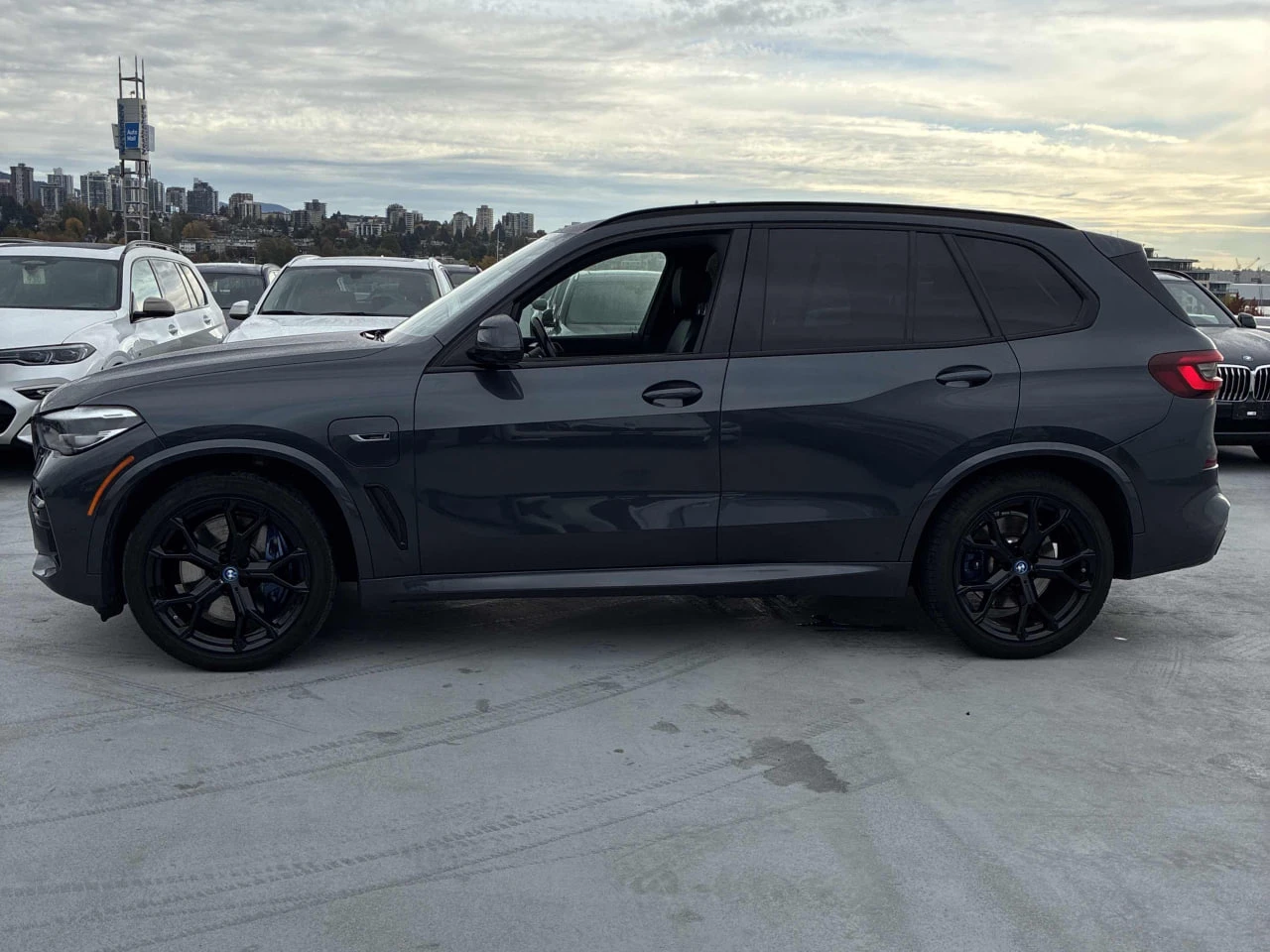 BMW X5 * АВТО КРЕДИТ* ЦЕНА ДО БГ * Сервизна история *  - изображение 6