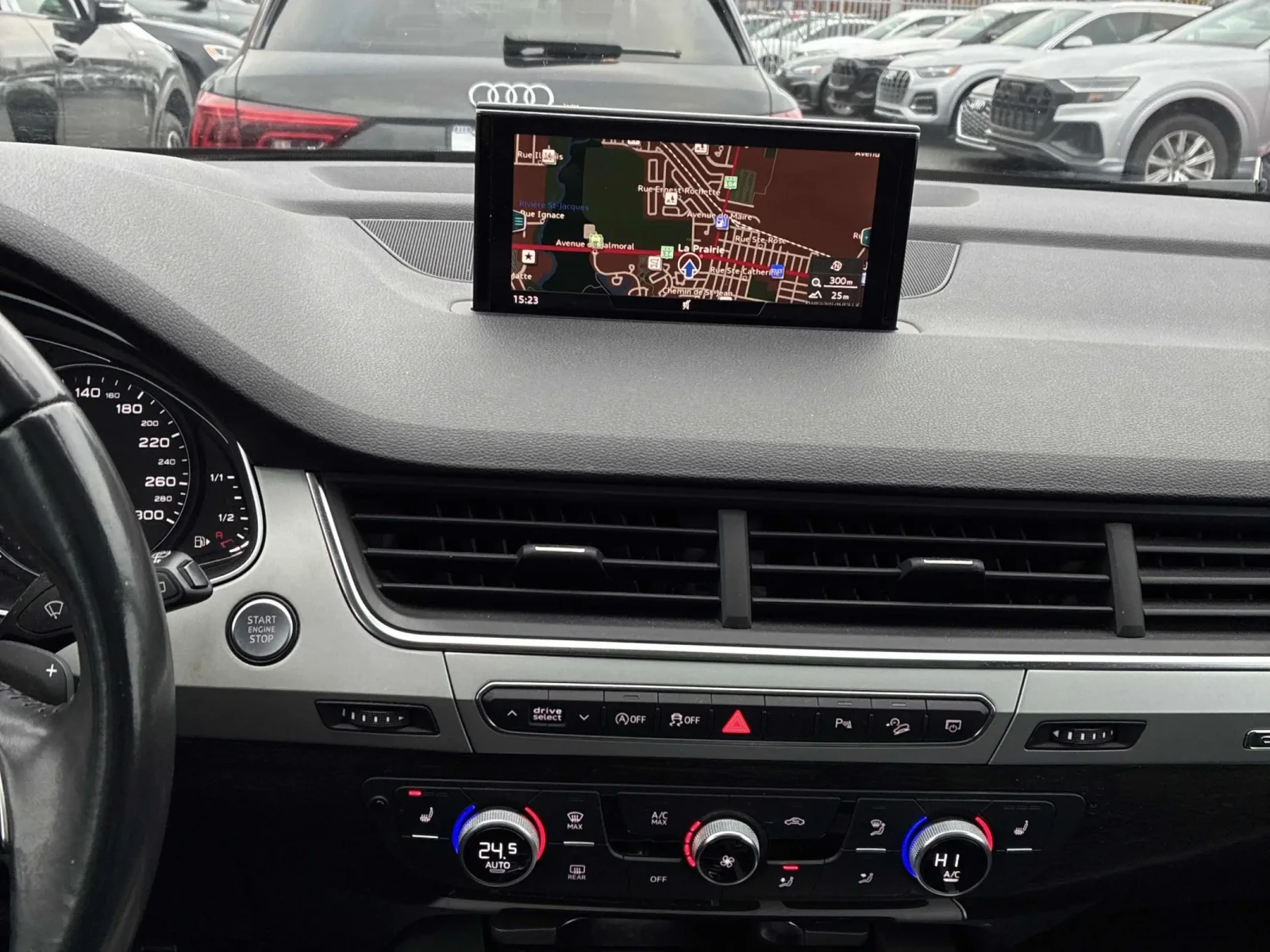 Audi Q7 * CARFAX *    | Mobile.bg   7