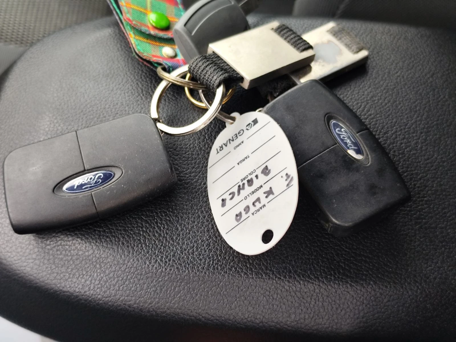 Ford Kuga 2.0 ����� | Mobile.bg � ����������� 13