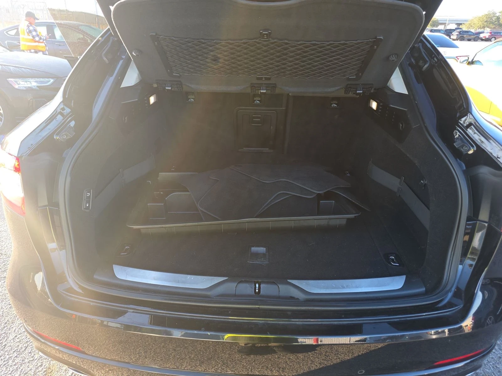 Maserati Levante Q4 | ��������� | �������� | BLIND SPOT | Mobile.bg � ����������� 16