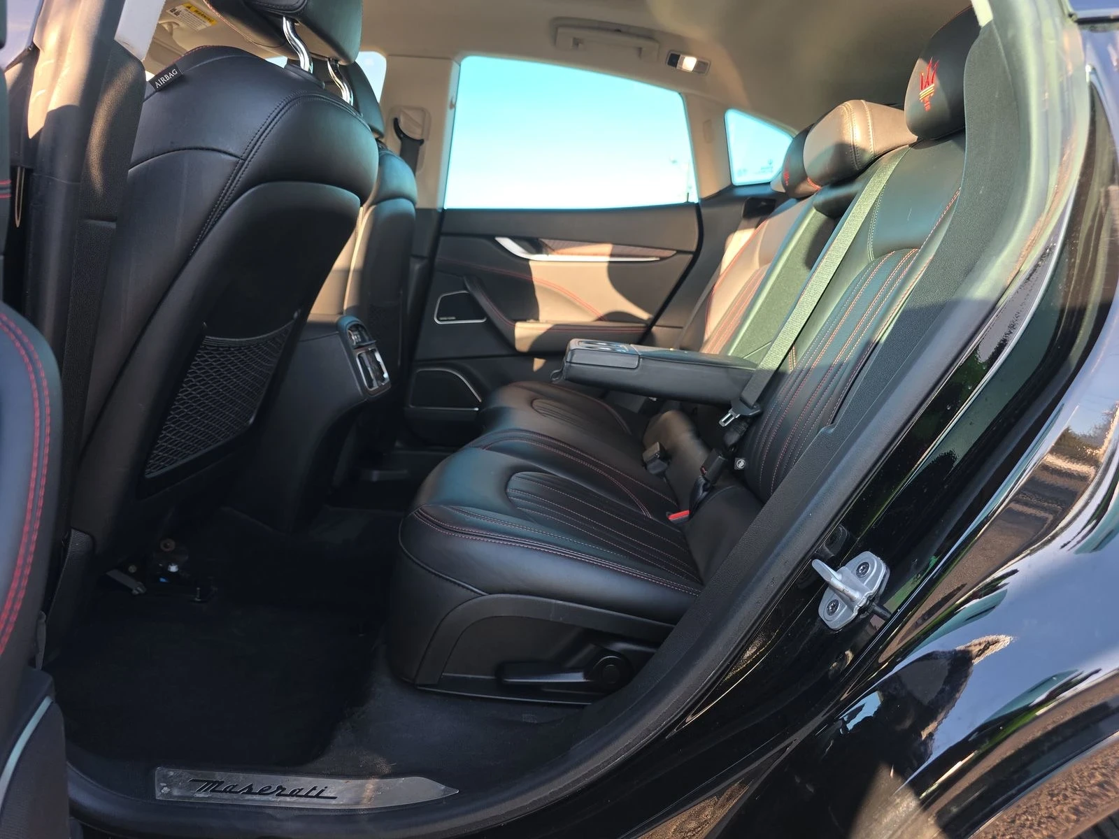 Maserati Levante Q4 | ��������� | �������� | BLIND SPOT | Mobile.bg � ����������� 13