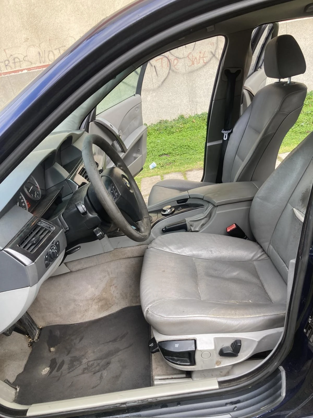 BMW 530 Седан Автоматик Топ цена, снимка 13 - Автомобили и джипове - 53717230