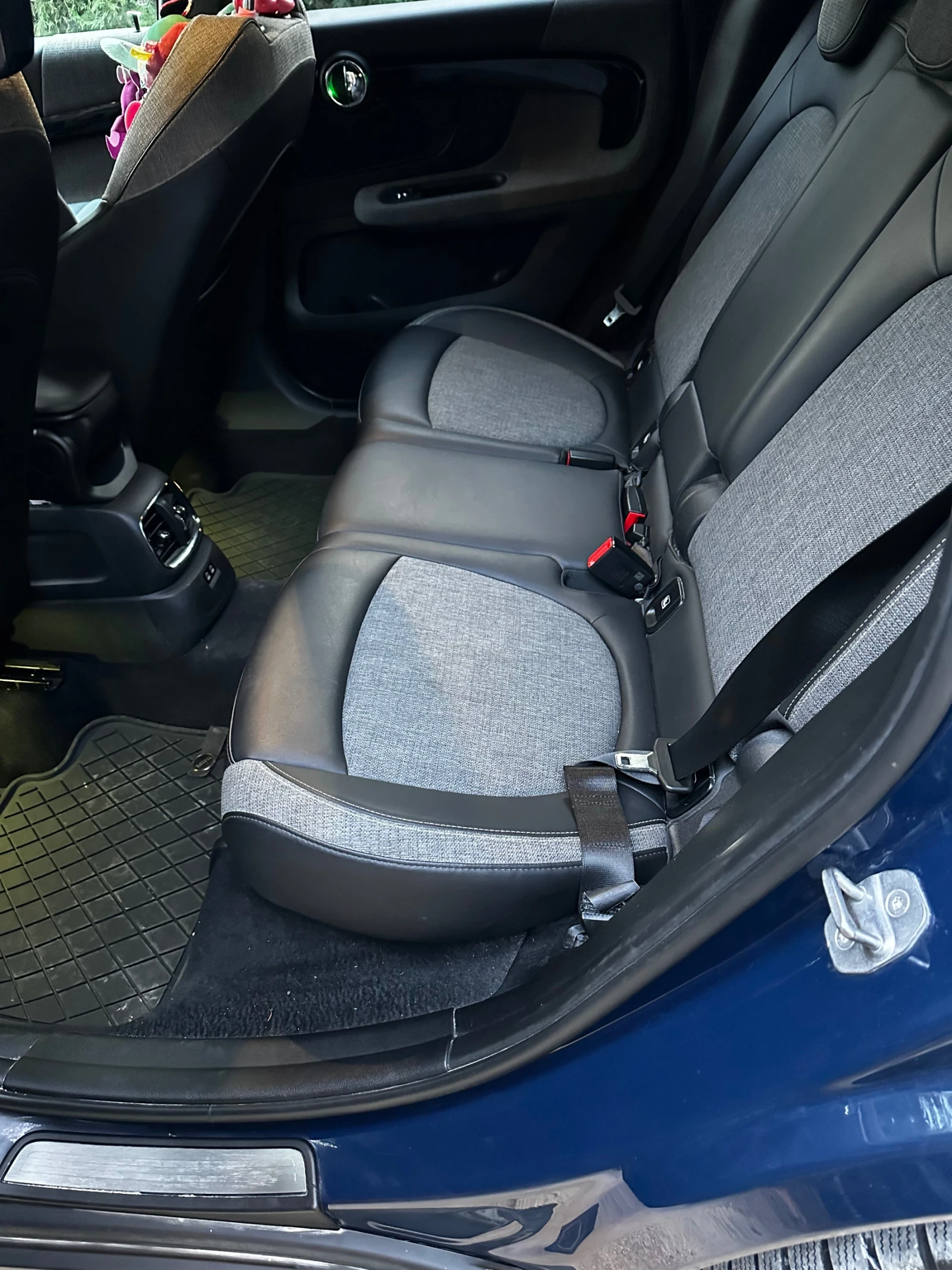 Mini Countryman SD ALL4, снимка 7 - Автомобили и джипове - 53881900