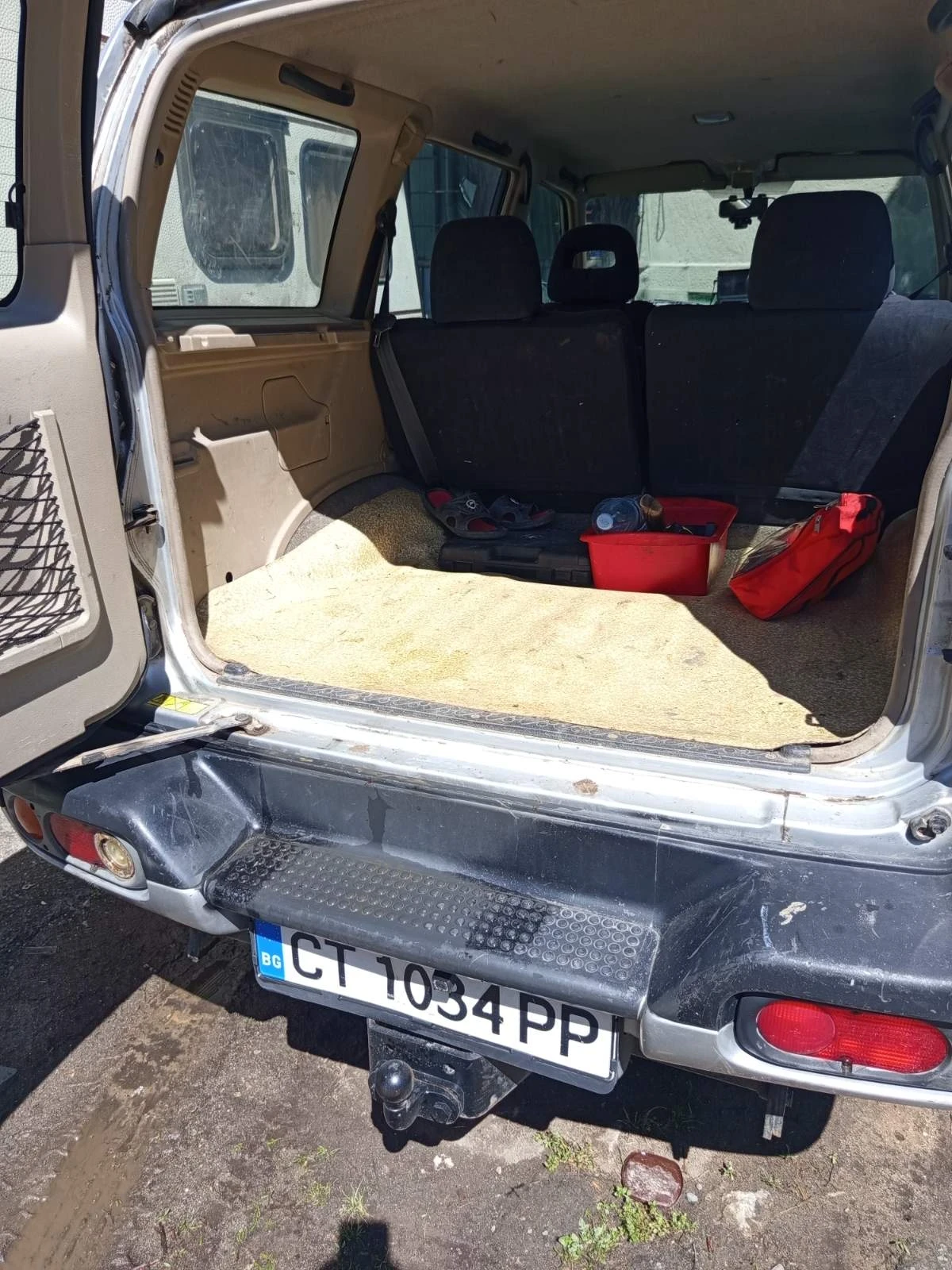 Nissan Terrano II, снимка 9 - Автомобили и джипове - 54379574