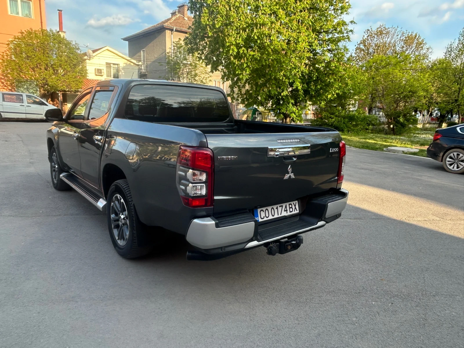 Mitsubishi L200 2.2 4х4, снимка 3 - Автомобили и джипове - 54415672