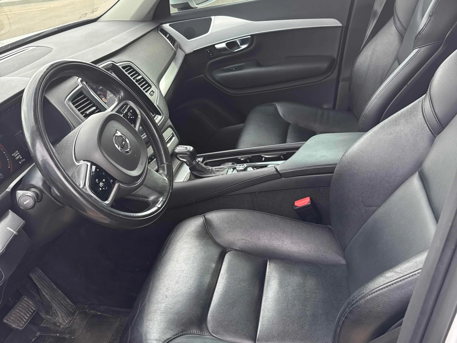 Volvo Xc90 T5 MOMENTUM * CARFAX * АВТО КРЕДИТ * , снимка 5 - Автомобили и джипове - 54813861