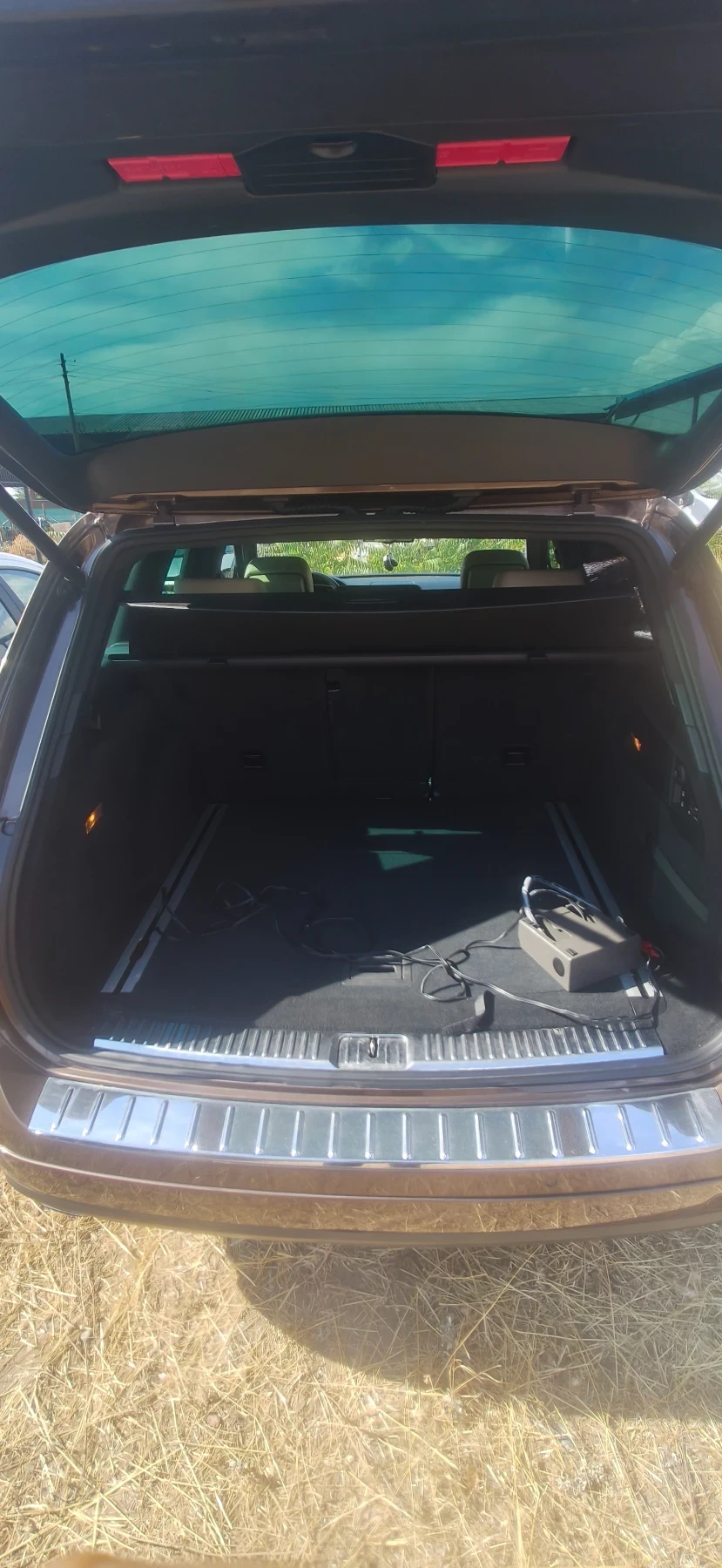 VW Touareg 4.2 TDI R-Line, снимка 15 - Автомобили и джипове - 55951023