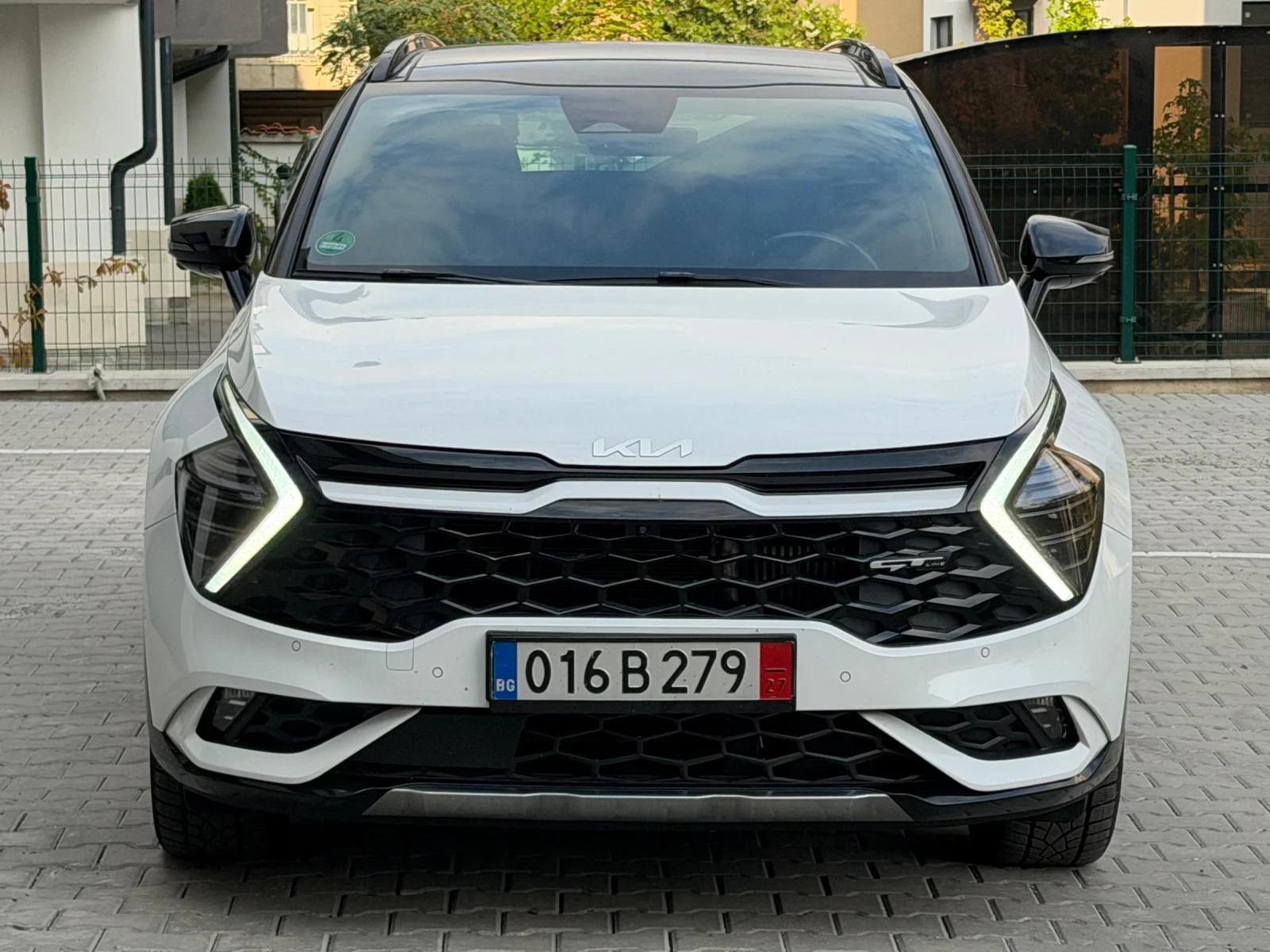 Kia Sportage 1, 6 Plug-in Hybrid= 4x4= Panorama= 360= Full | Mobile.bg � ����������� 9