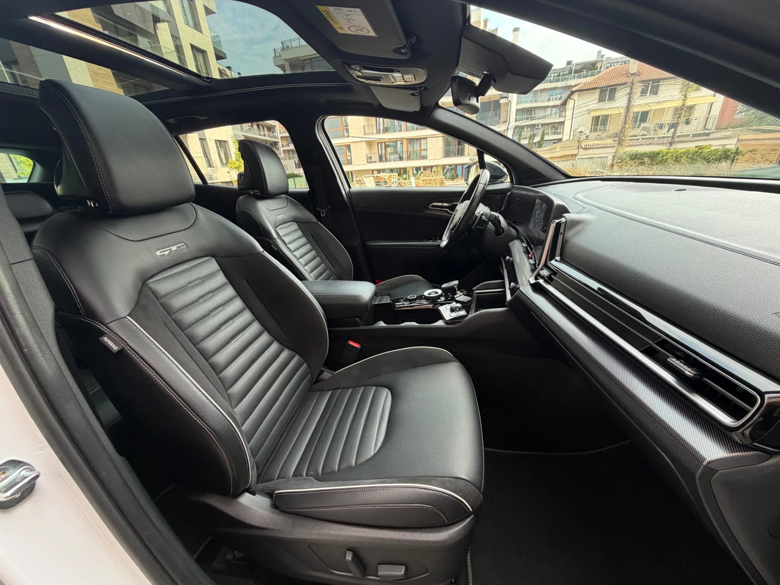 Kia Sportage 1, 6 Plug-in Hybrid= 4x4= Panorama= 360= Full | Mobile.bg � ����������� 12