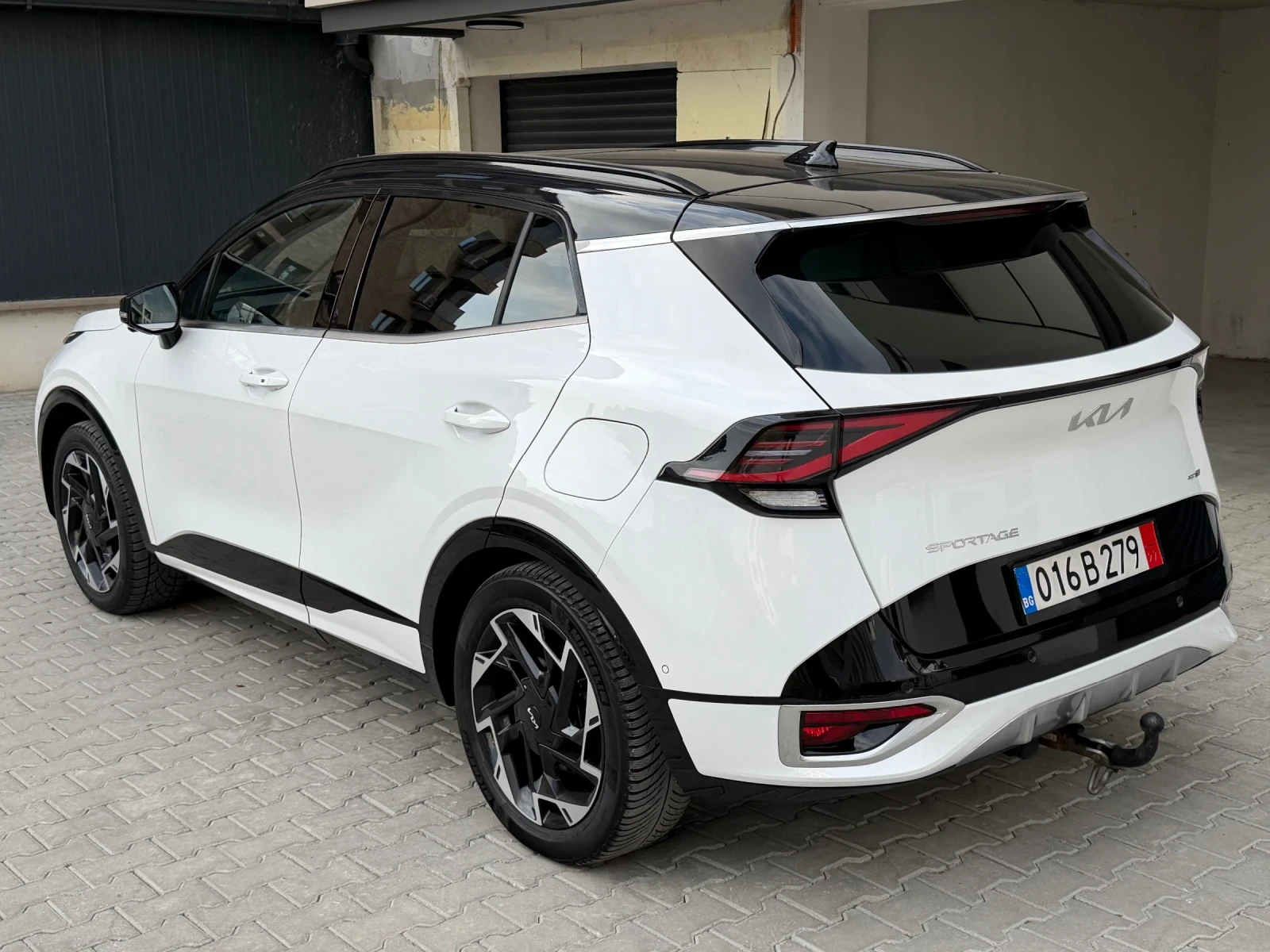 Kia Sportage 1, 6 Plug-in Hybrid= 4x4= Panorama= 360= Full | Mobile.bg � ����������� 6