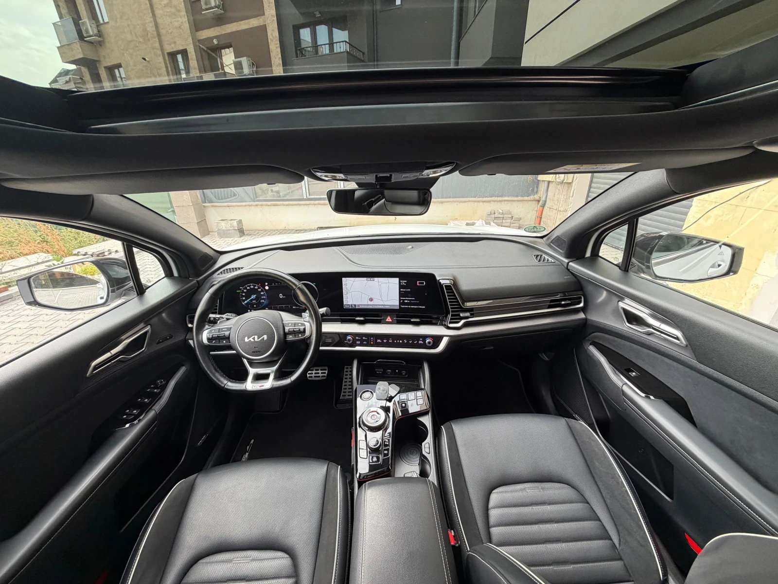 Kia Sportage 1, 6 Plug-in Hybrid= 4x4= Panorama= 360= Full | Mobile.bg � ����������� 10