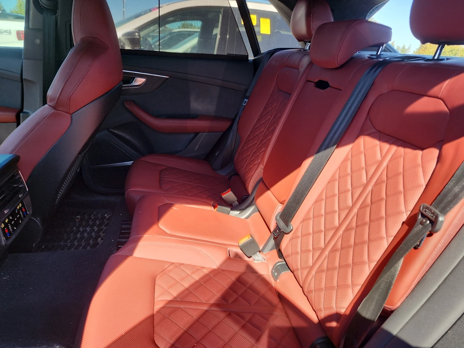Audi SQ8 4.0 TFSI QUATTRO | Mobile.bg � ����������� 12