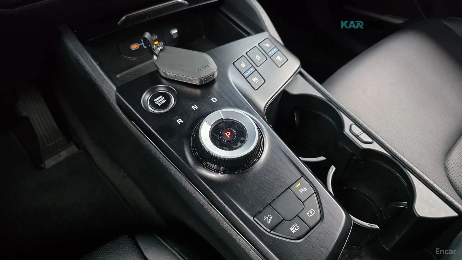 Kia Sportage, снимка 9 - Автомобили и джипове - 56687205