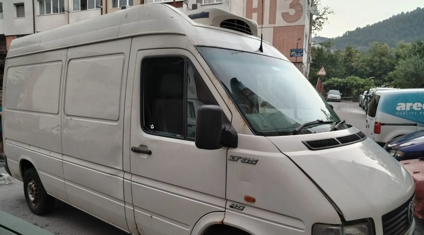 VW Lt 35 хладилен, снимка 7 - Бусове и автобуси - 55780971