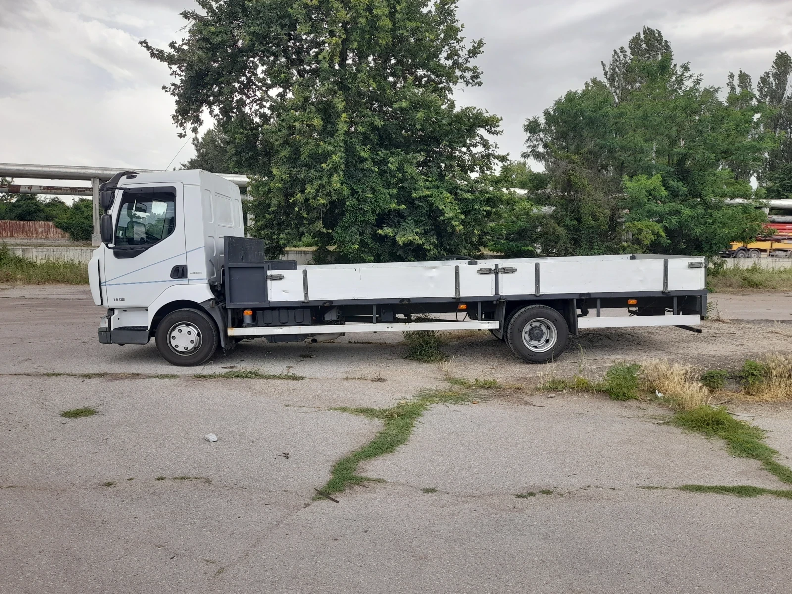 Renault Midlum  - изображение 2