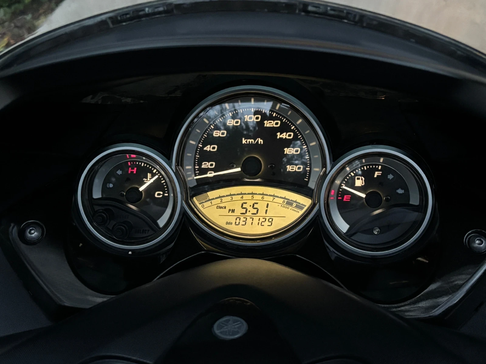 Yamaha T-max 500 WHITE MAX - изображение 8