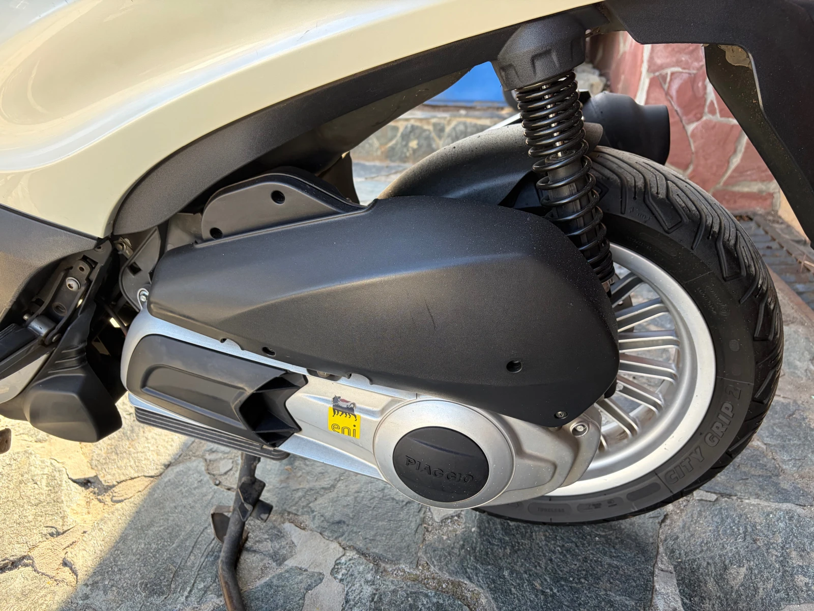 Piaggio Beverly 300i, снимка 6 - Мотоциклети и мототехника - 53950758