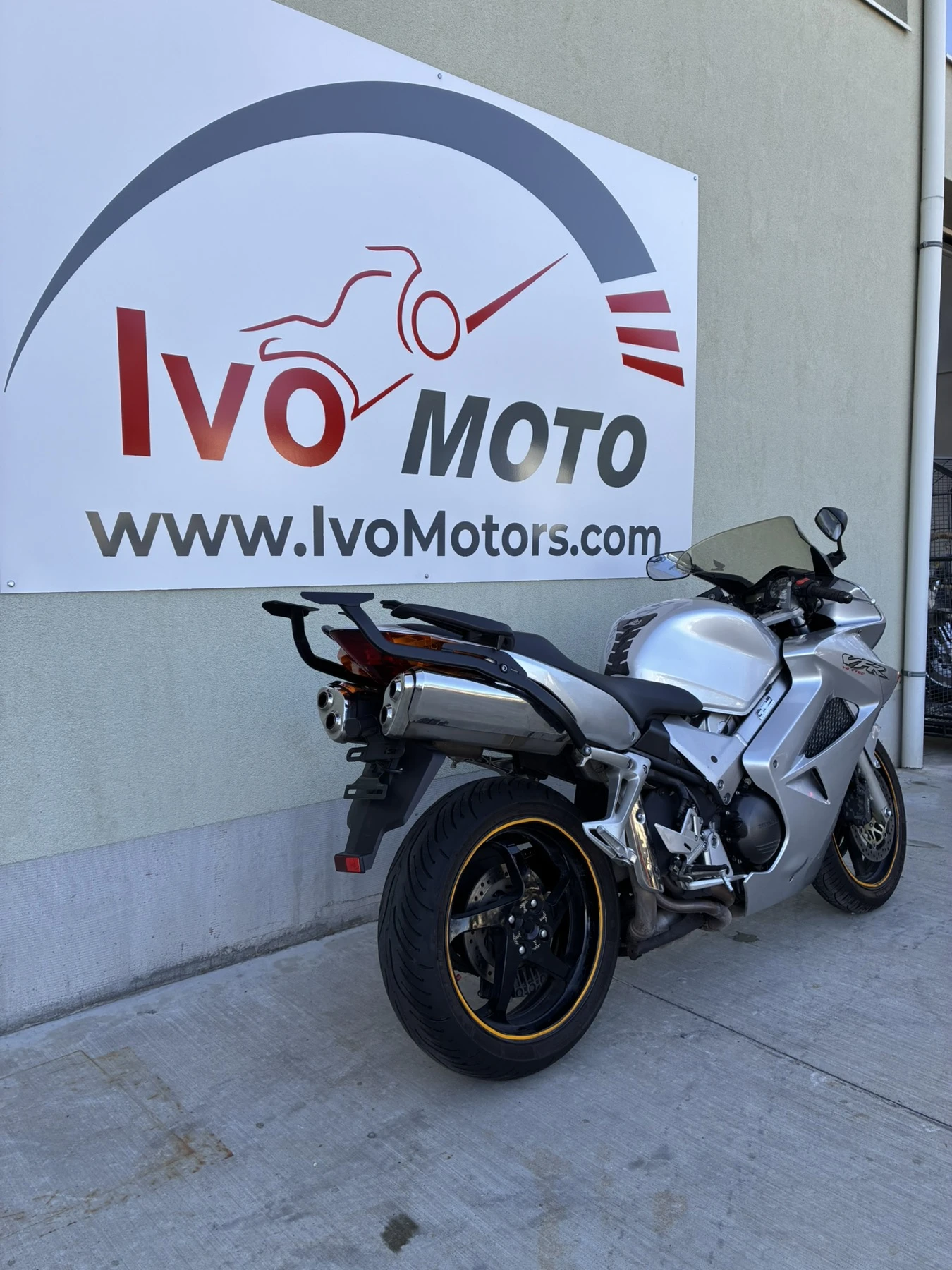 Honda Vfr 800, снимка 4 - Мотоциклети и мототехника - 55457037