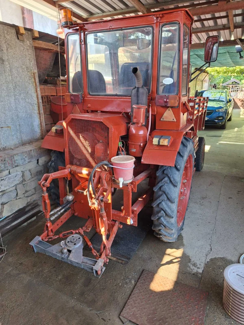 Трактор Т 16M, снимка 4 - Селскостопанска техника - 51772389