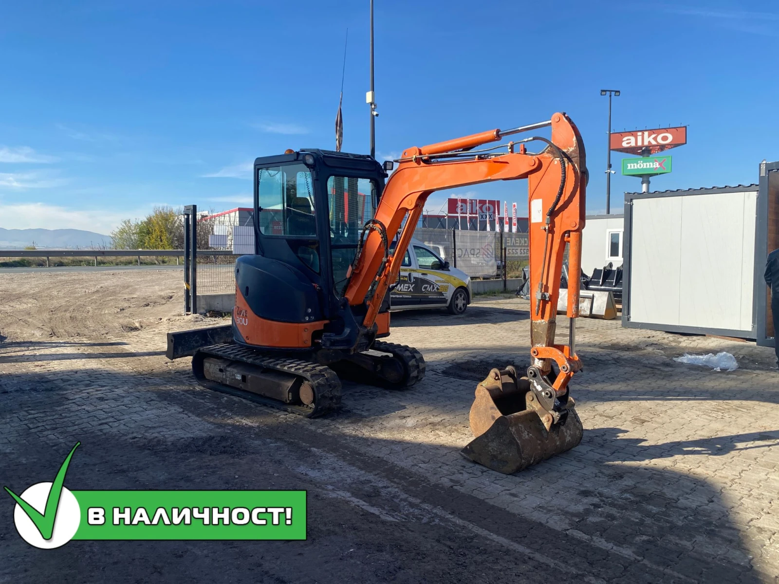 Багер Hitachi ZX30U-2, снимка 1