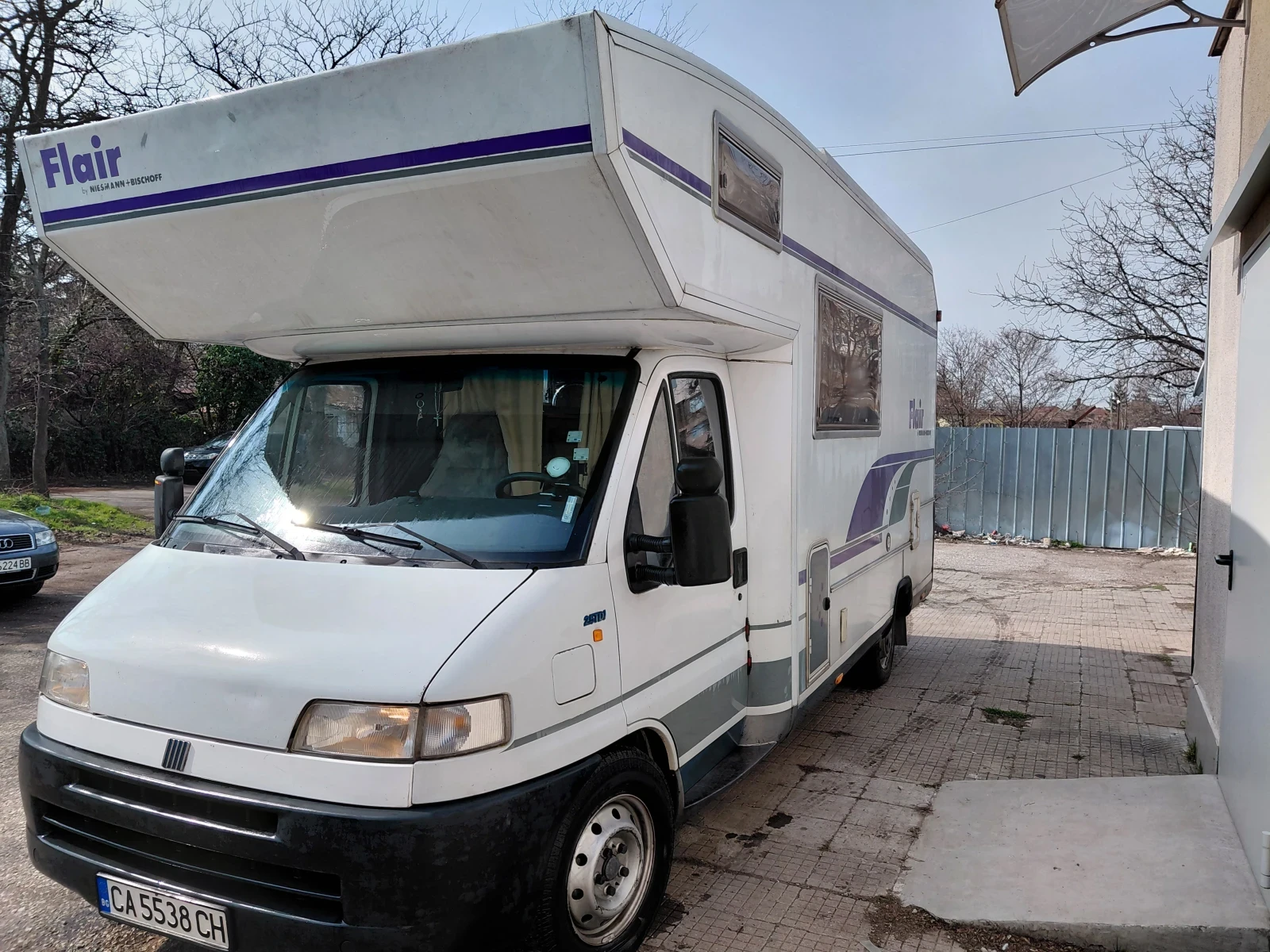 ������ Niesmann Bischoff Flaer | Mobile.bg � ����������� 2
