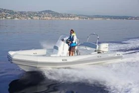 Надуваема лодка Adventure V650, снимка 2