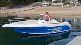 Моторна яхта Quicksilver COMANDER