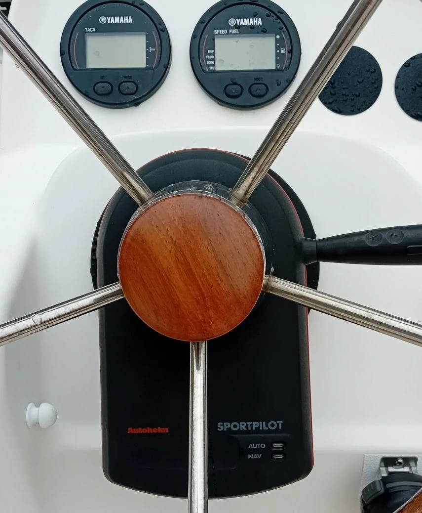   Quicksilver COMANDER | Mobile.bg   16