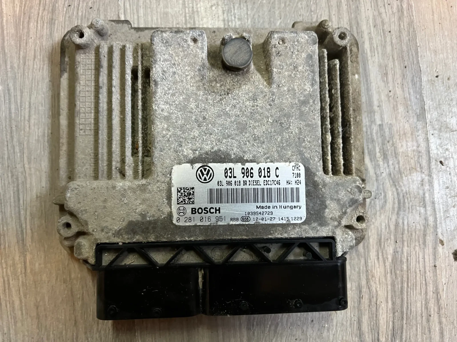 03L906018C   SKODA OCTAVIA 2.0TDI 03L 906 018 C 0281016951  EDC17C46 03L906018BR  | Mobile.bg   2