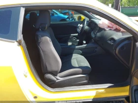 Dodge Challenger R/T КЛИП НА ДВИГАТЕЛ АВТОКРЕДИТ, снимка 10