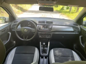 Skoda Fabia 1.0 МРI 77000 km, снимка 11