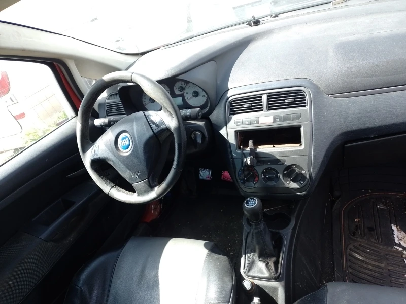 Fiat Punto 1.3м джет, снимка 5 - Автомобили и джипове - 38061290