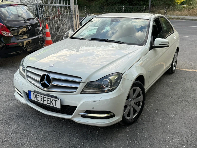 Mercedes-Benz C 220 CDI LED, снимка 1 - Автомобили и джипове - 46456248