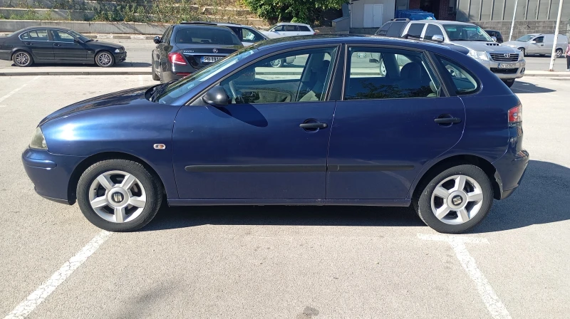 Seat Ibiza, снимка 4 - Автомобили и джипове - 47508418