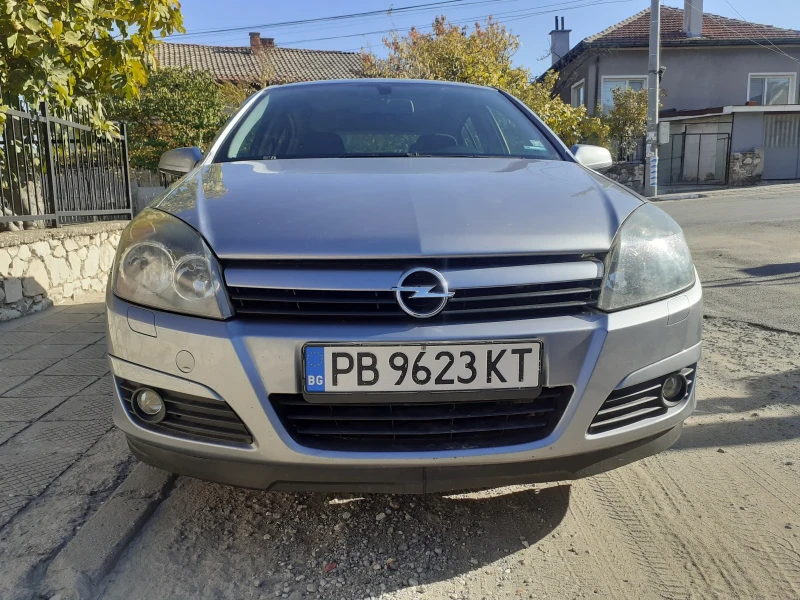 Opel Astra 1.6, снимка 2 - Автомобили и джипове - 48555359