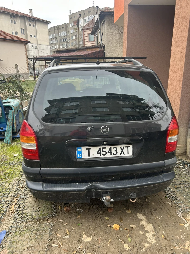 Opel Zafira 1.8 16V, снимка 3 - Автомобили и джипове - 48535032