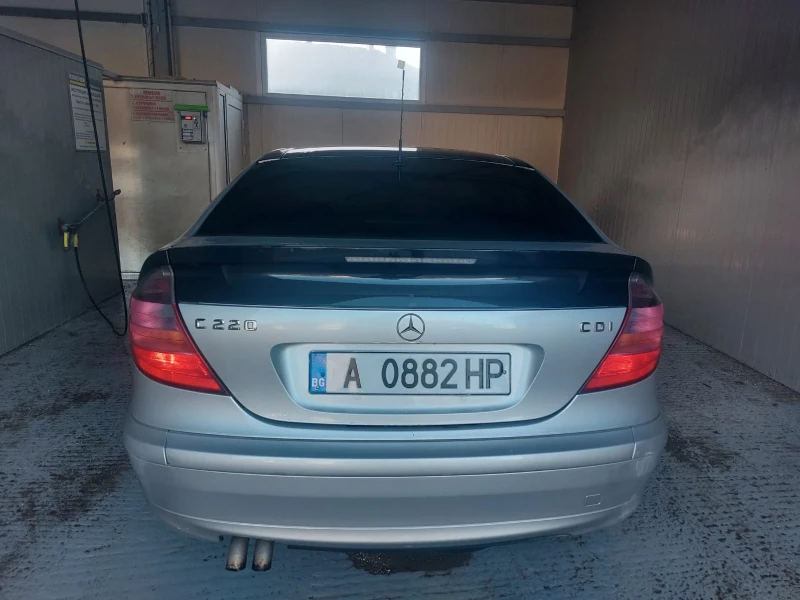 Mercedes-Benz 220, снимка 4 - Автомобили и джипове - 48879802