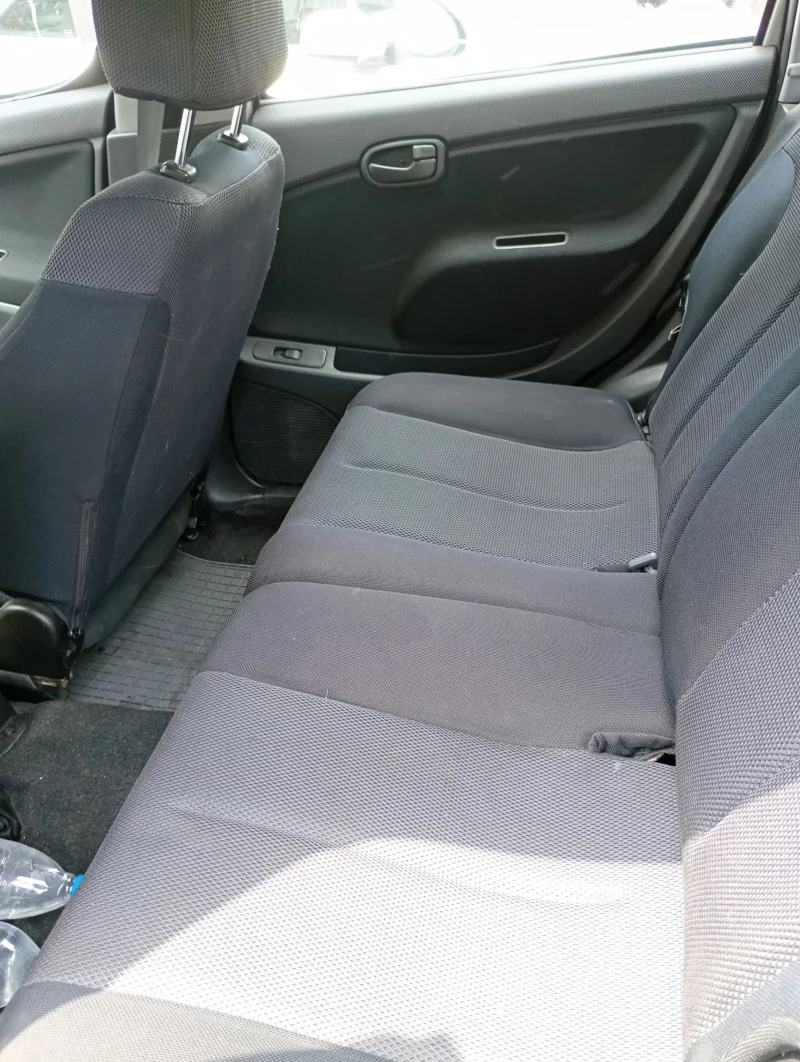 Daihatsu Yrv, снимка 9 - Автомобили и джипове - 50018734