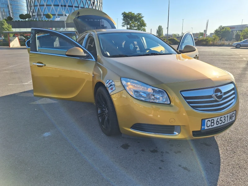 Opel Insignia 1.8 ГАЗ, снимка 6 - Автомобили и джипове - 52916968