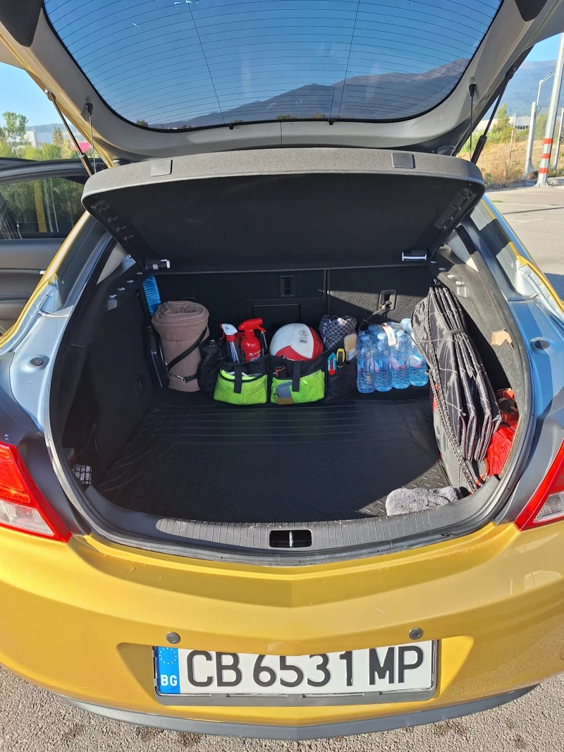 Opel Insignia 1.8 ГАЗ, снимка 9 - Автомобили и джипове - 52916968