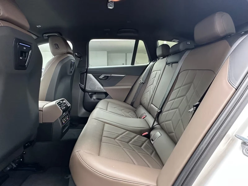 BMW 520 d M-Sport PRO , снимка 13 - Автомобили и джипове - 52493163